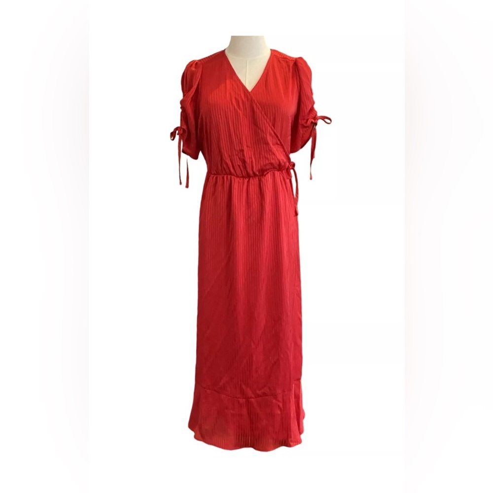 Torrid midi dobby satin wrap dress‎ size 4 NWT